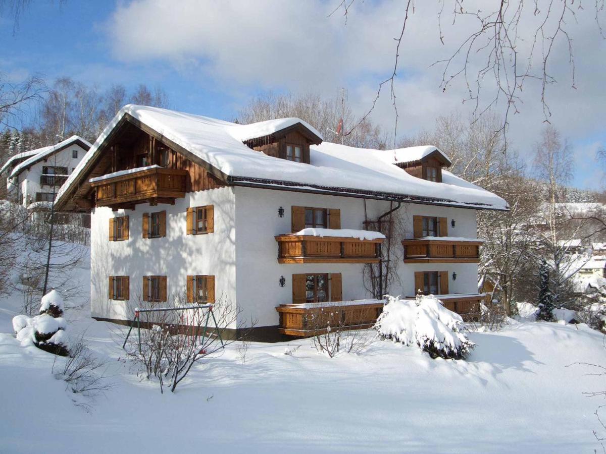 Ferienwohnungen Haus "Wildschuetz" Frauenau Exterior photo